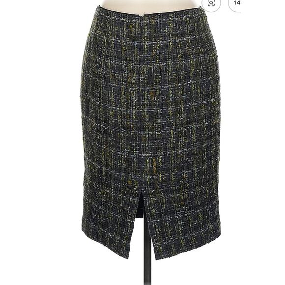 Lafayette 148 New York Navy, Green Tweed Skirt size 8 LIKE NEW - Picture 4 of 7